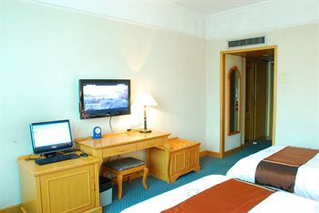 Cosco Hotel Guangzhou Bagian luar foto